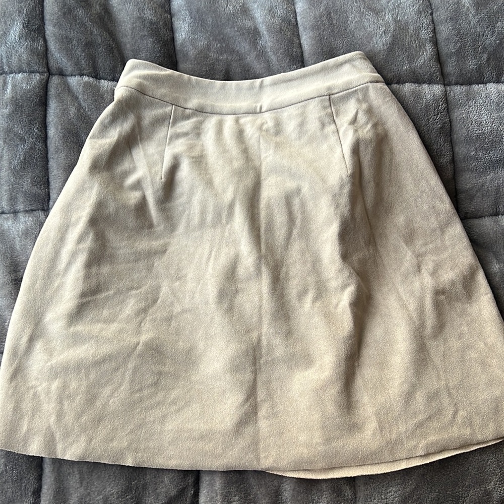 Wilfred Free Aritzia XXS Skirt Great Condition - Picture 6 of 6